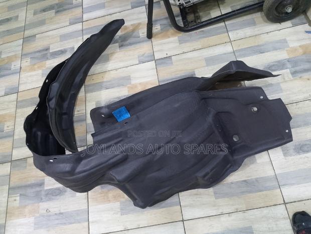 Fortuner Stone Guard - main view