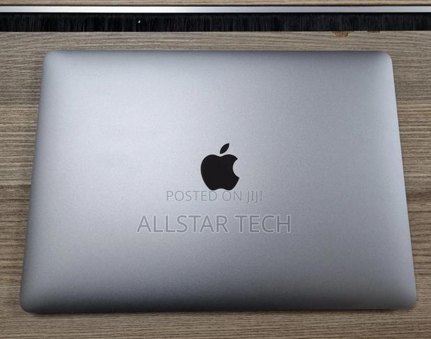 Laptop Apple MacBook Pro 2018 16GB Intel Core I7 SSD 1T - thumbnail 8