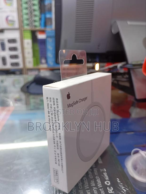 Magsafe Charger - main view