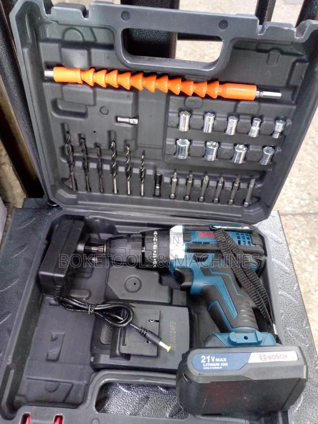 Bosch Cordless 26v Drillset