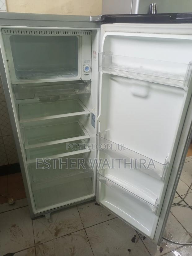 Ex Uk Lg Fridge 200l - thumbnail 3