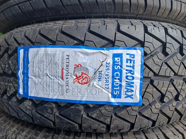 Petro Max 225 /65r17