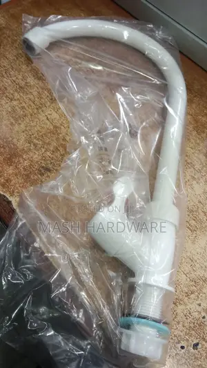 Plastic Wall and Pillar Spout