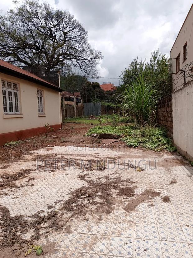 Prime Land 1/2 Acre Touching Ngara Road, Title - thumbnail 3