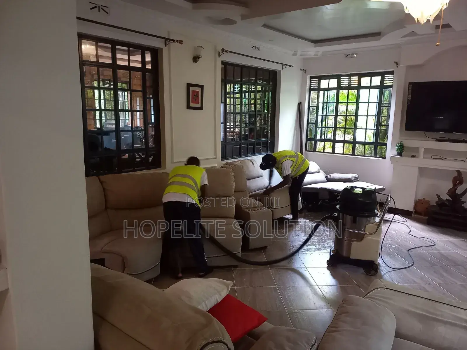 Deep Sofaset Cleaning in Eastleigh