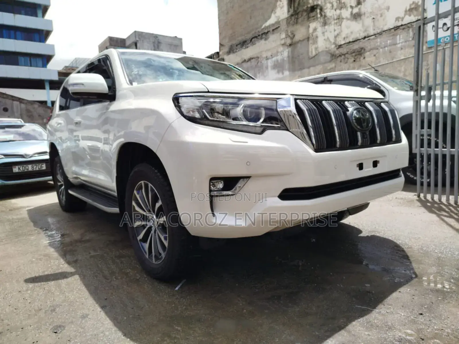 Toyota Land Cruiser Prado 2.8 2018 White