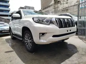 Toyota Land Cruiser Prado 2.8 2018 White