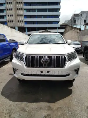 Toyota Land Cruiser Prado 2.8 2018 White