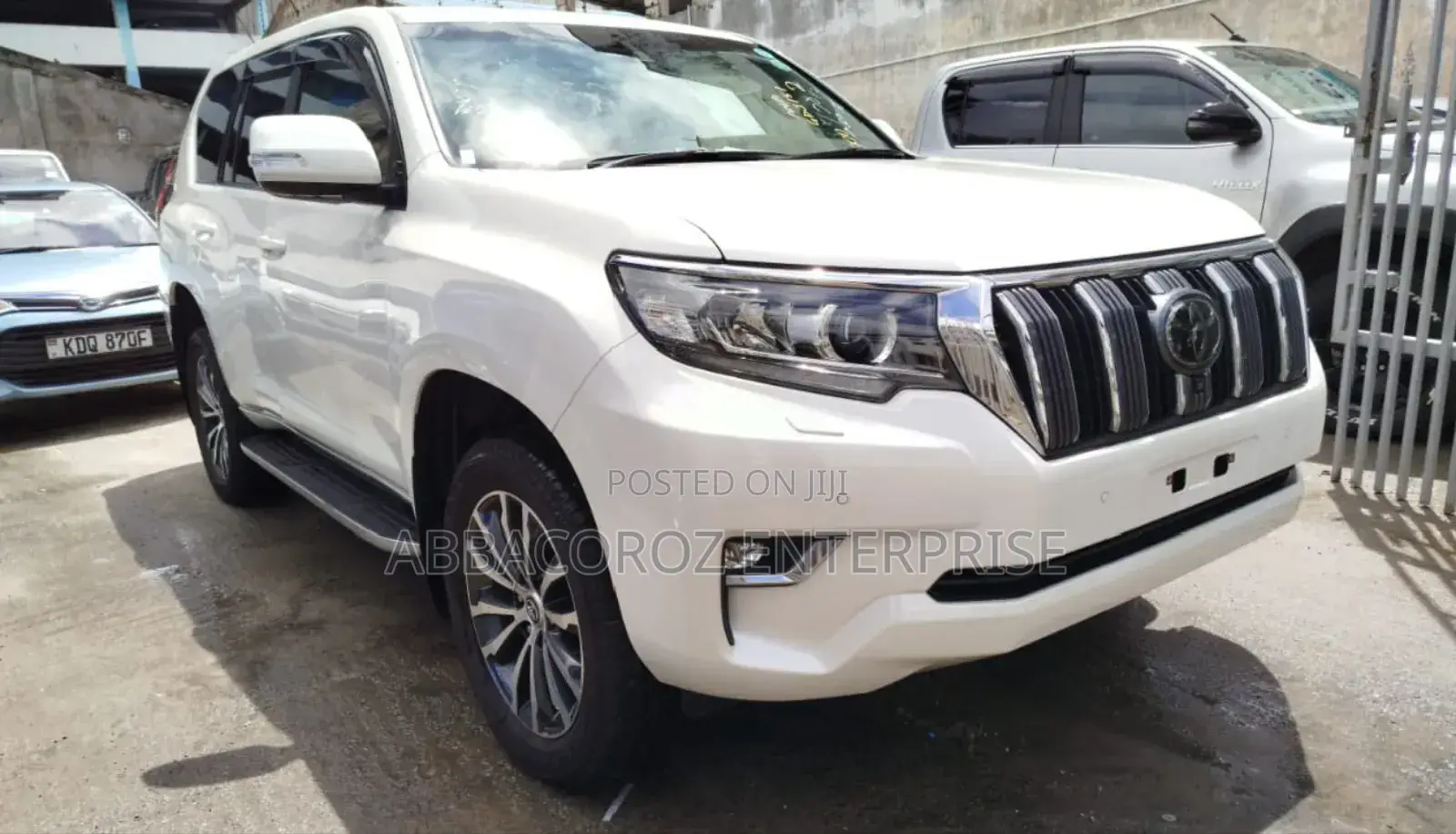 Toyota Land Cruiser Prado 2.8 2018 White
