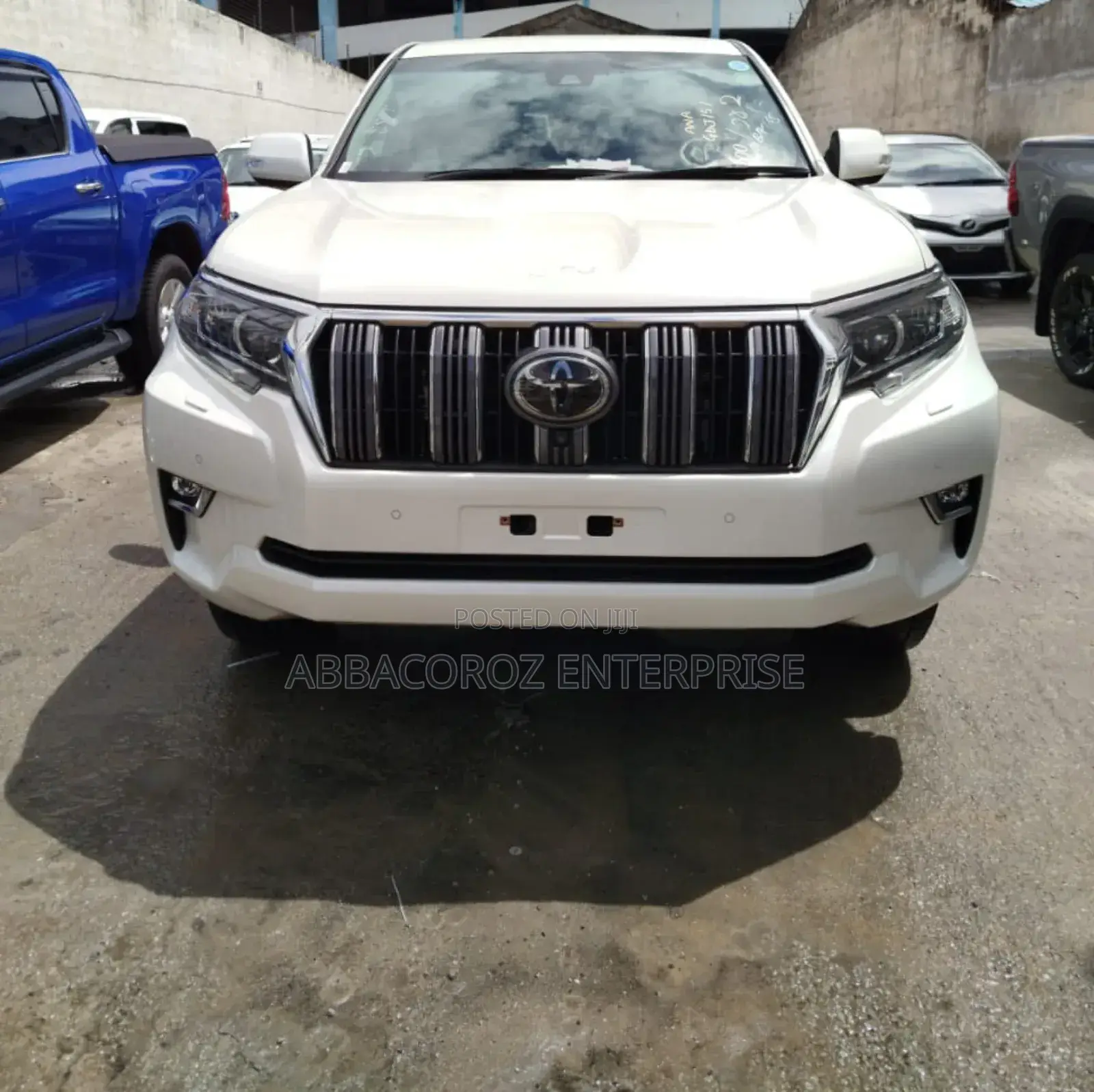 Toyota Land Cruiser Prado 2.8 2018 White
