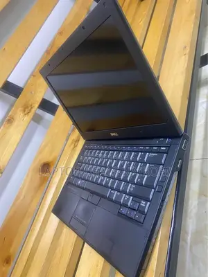 Laptop Dell Latitude E4310 4GB Intel Core I5 HDD 500GB