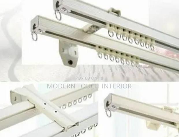 1 Meter Straight Curtain Rail