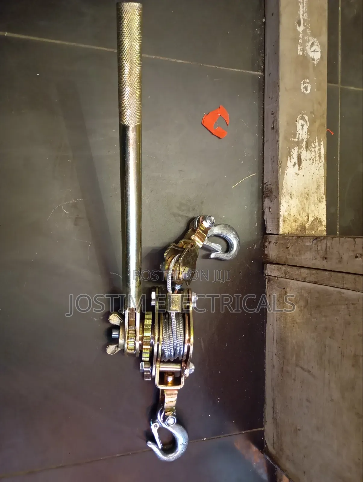 Manual Mini Hand Winch Puller Ratchet