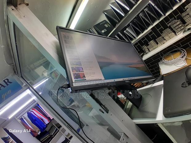 Dell 24 Inches Invertable Monitor - thumbnail 5