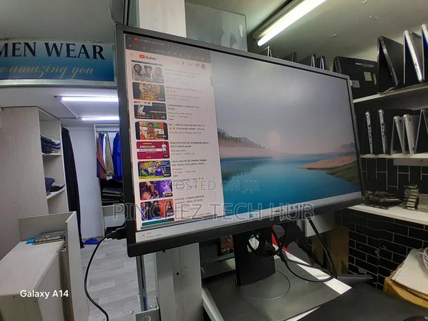 Dell 24 Inches Invertable Monitor - thumbnail 7
