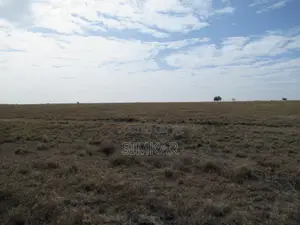 5 Acres of Land for Sale in Isinya