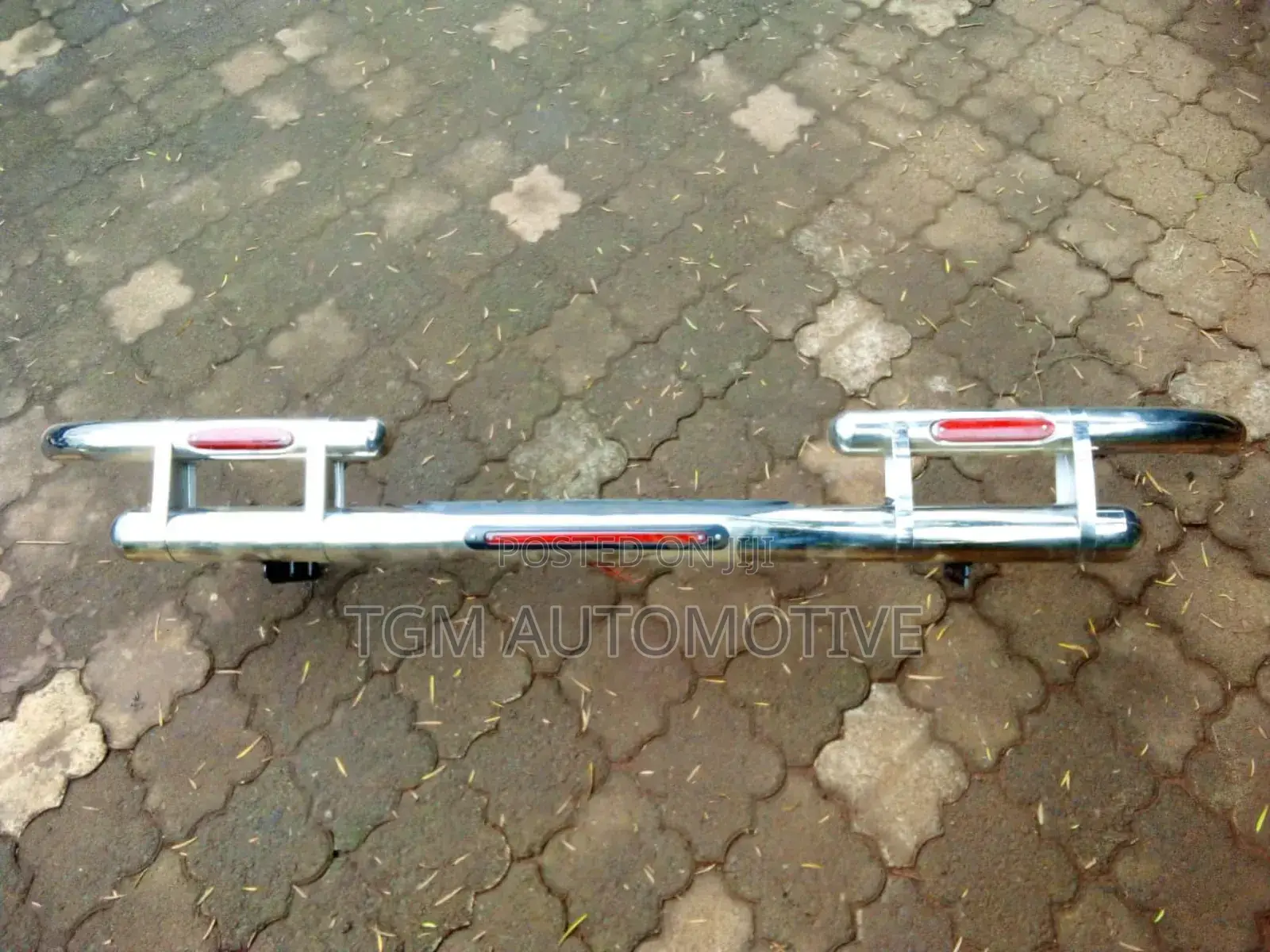 Rear Bull Bar With Light