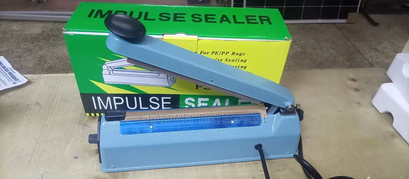 Impulse Sealer