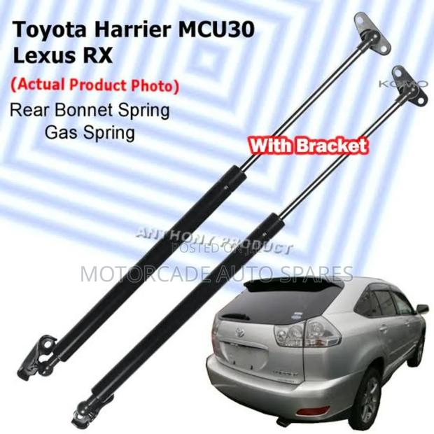 Toyota Harrier 240 Boot Shocks