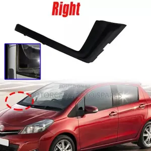 Toyota Vitz 2012-2014 Windscreen Finisher