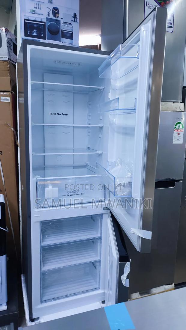 Hisense 286L Bottom Mount Freezer Refrigerator – REF286DR - thumbnail 3