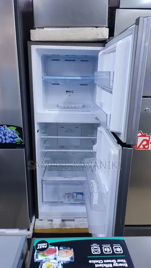 Samsung 210 Liter Double Door No Frost Refrigerator - Silver