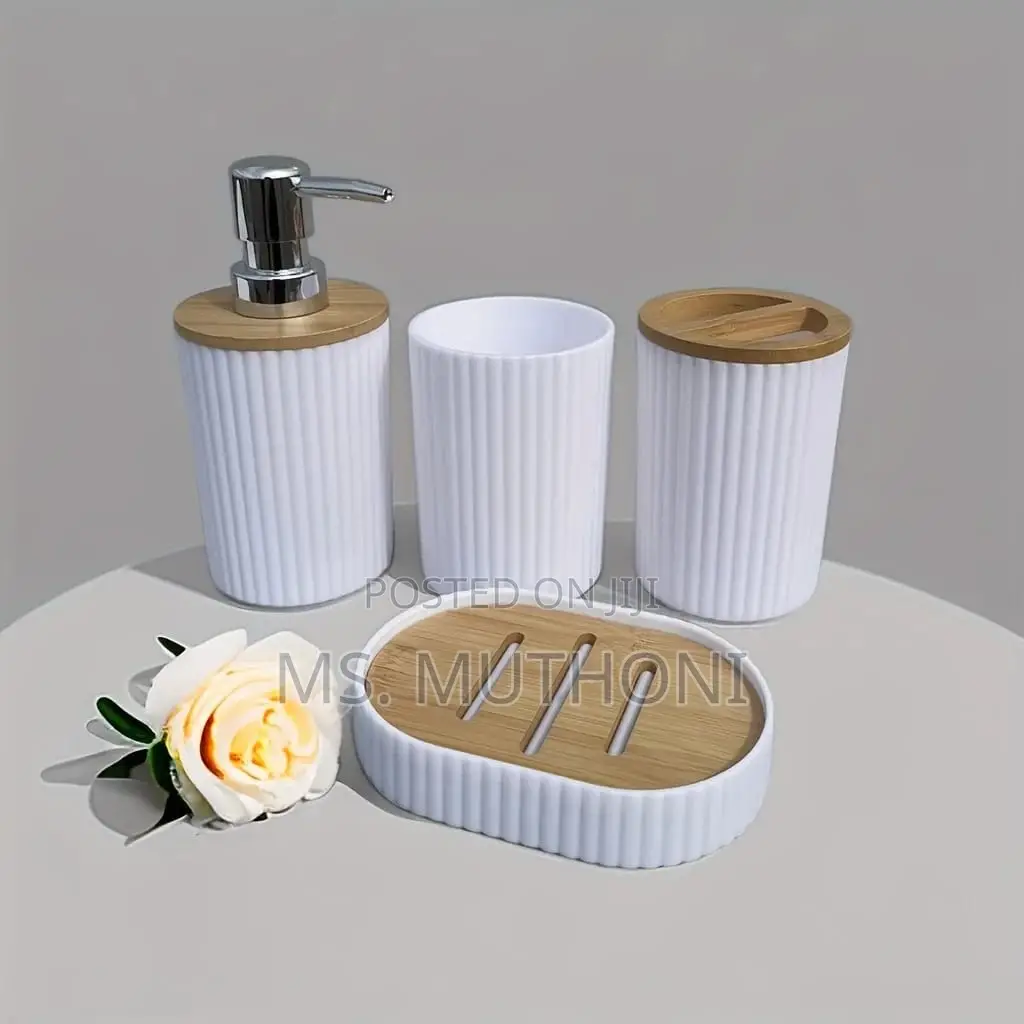 *6 in 1 Bathroom Accessories Set With Wooden Ring*