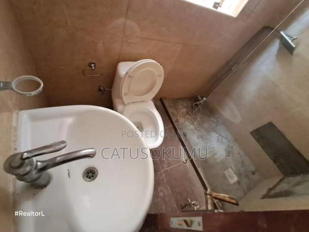 3bdrm Duplex in Viraj Area for rent - thumbnail 11