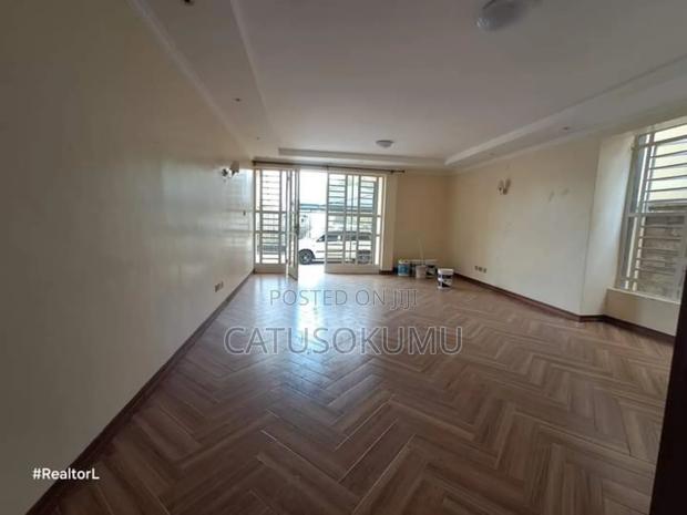 3bdrm Duplex in Viraj Area for rent - thumbnail 5