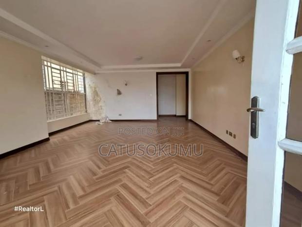 3bdrm Duplex in Viraj Area for rent - thumbnail 4