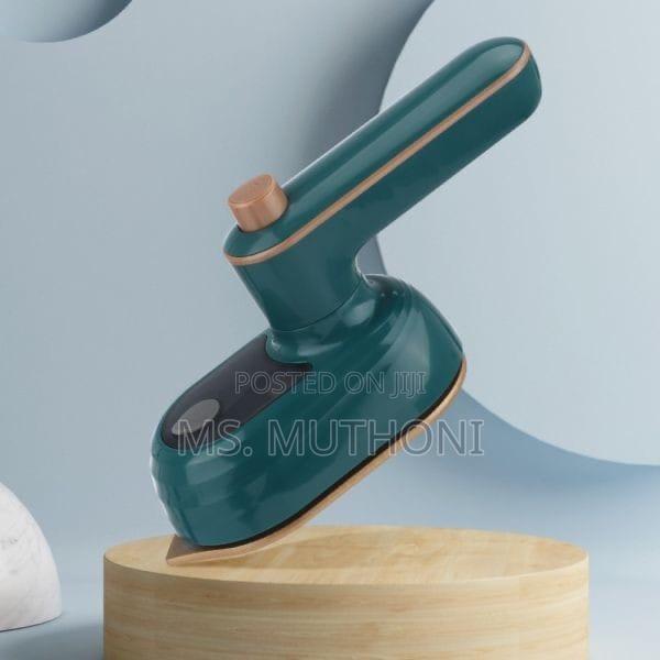 Rotating Handle 38W Mini Electric Iron Box With Water Spray - thumbnail 5