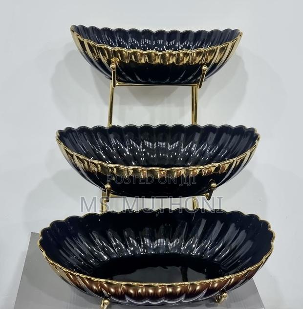 Set of 3 Ceramic Fruit Bowls on Gold Metal Rack - thumbnail 3