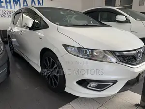 Honda Jade 1.5 Hybrid 2017 White