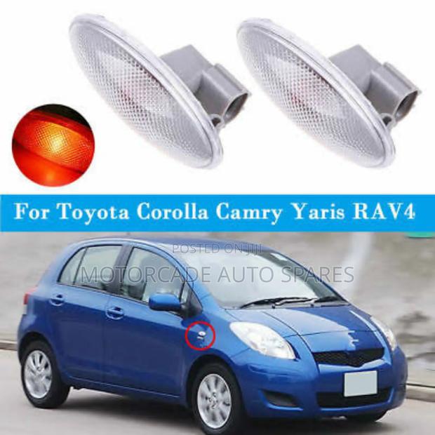 Toyota Vitz 2005-2010 Wing Lights/Side Lamp