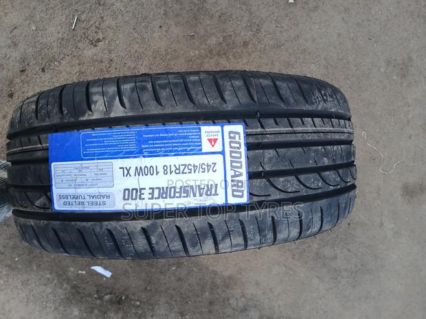 245/45r18 Goodard