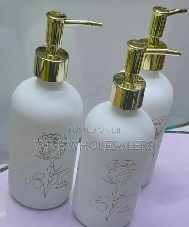 *Soap Dispenser//Handwashers Bottle* 