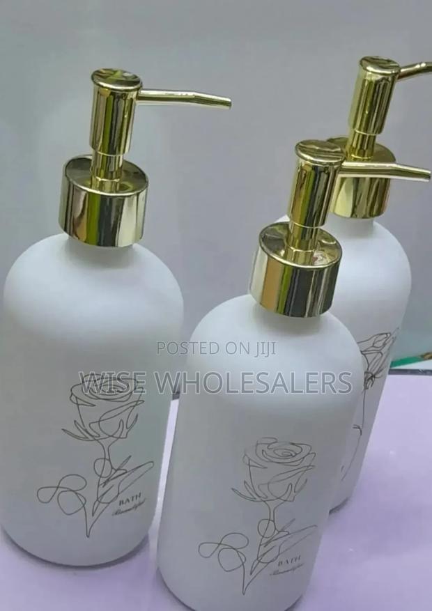*Soap Dispenser//Handwashers Bottle°°••°°••