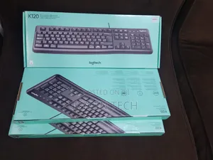 Keyboard Logitech Plug and Play Keyboard