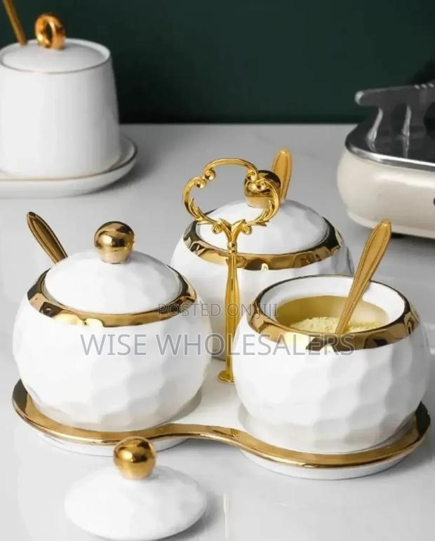 Three Piece Suit Sugar Triangle Shape Condiment Set