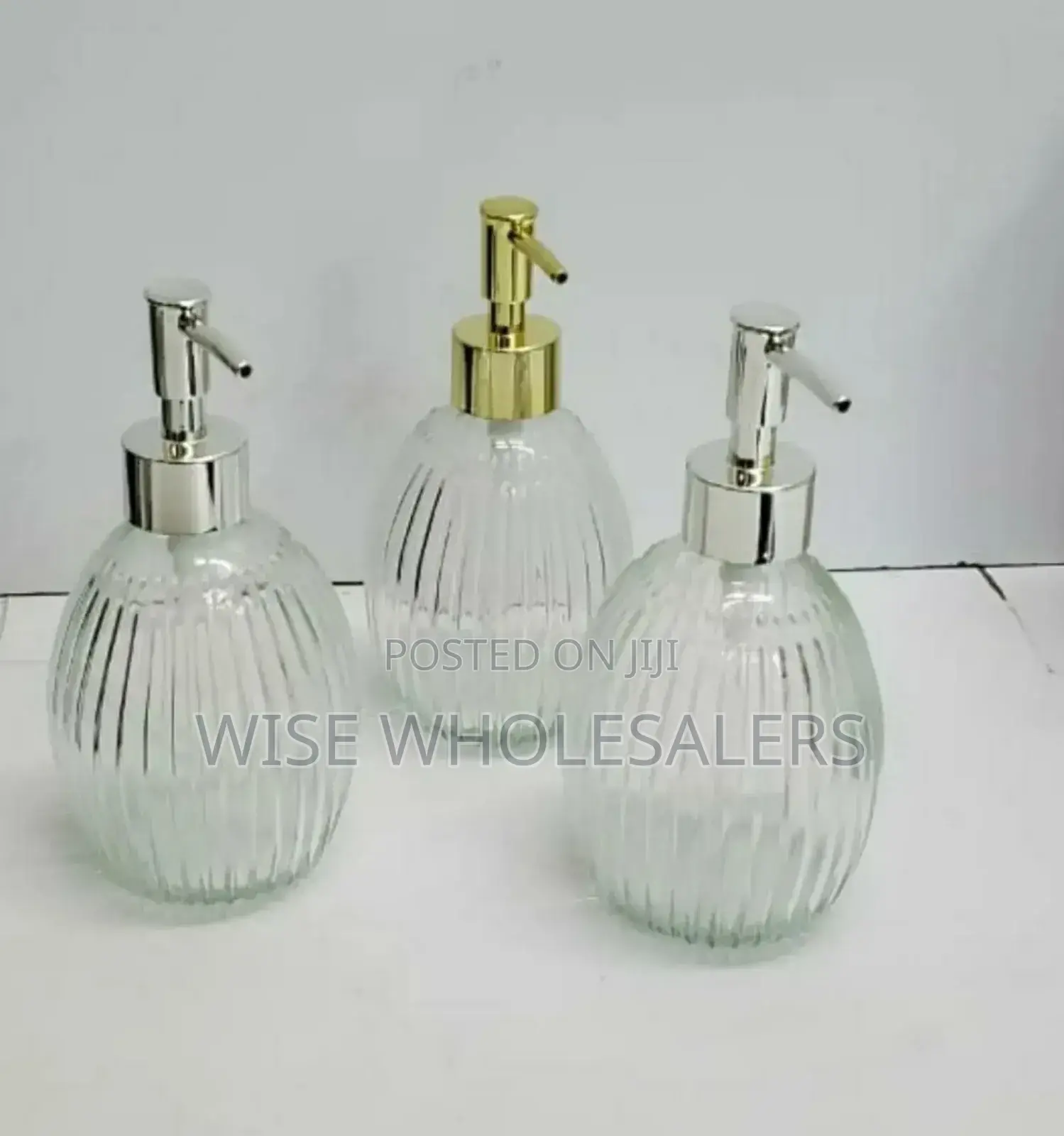Handwash/Liquid Soap Dispenser ° ••° 