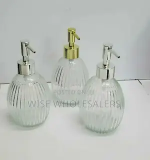 Handwash/Liquid Soap Dispenser ° ••° 