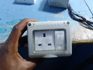 Waterproof Socket<>HG Waterproof Socket