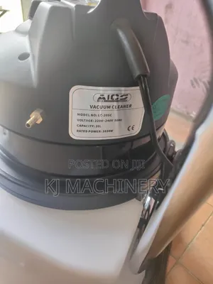 Wet and Dry Carpet Cleaning Machine.
