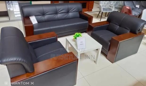 Excutive 5 Seater Leather Sofa