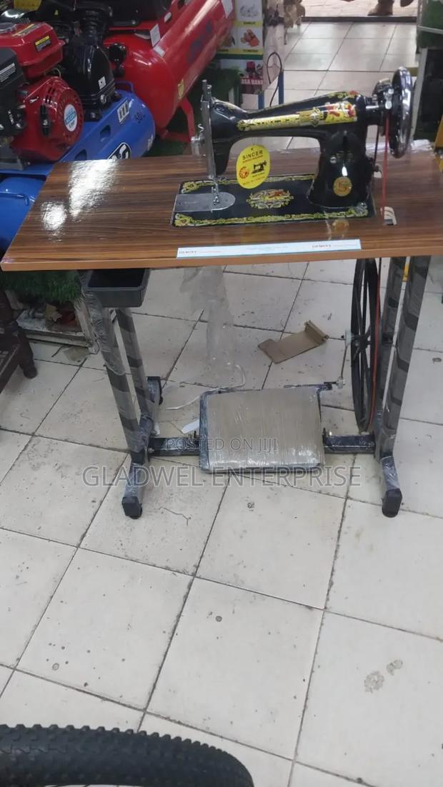 Sewing Machine - main view