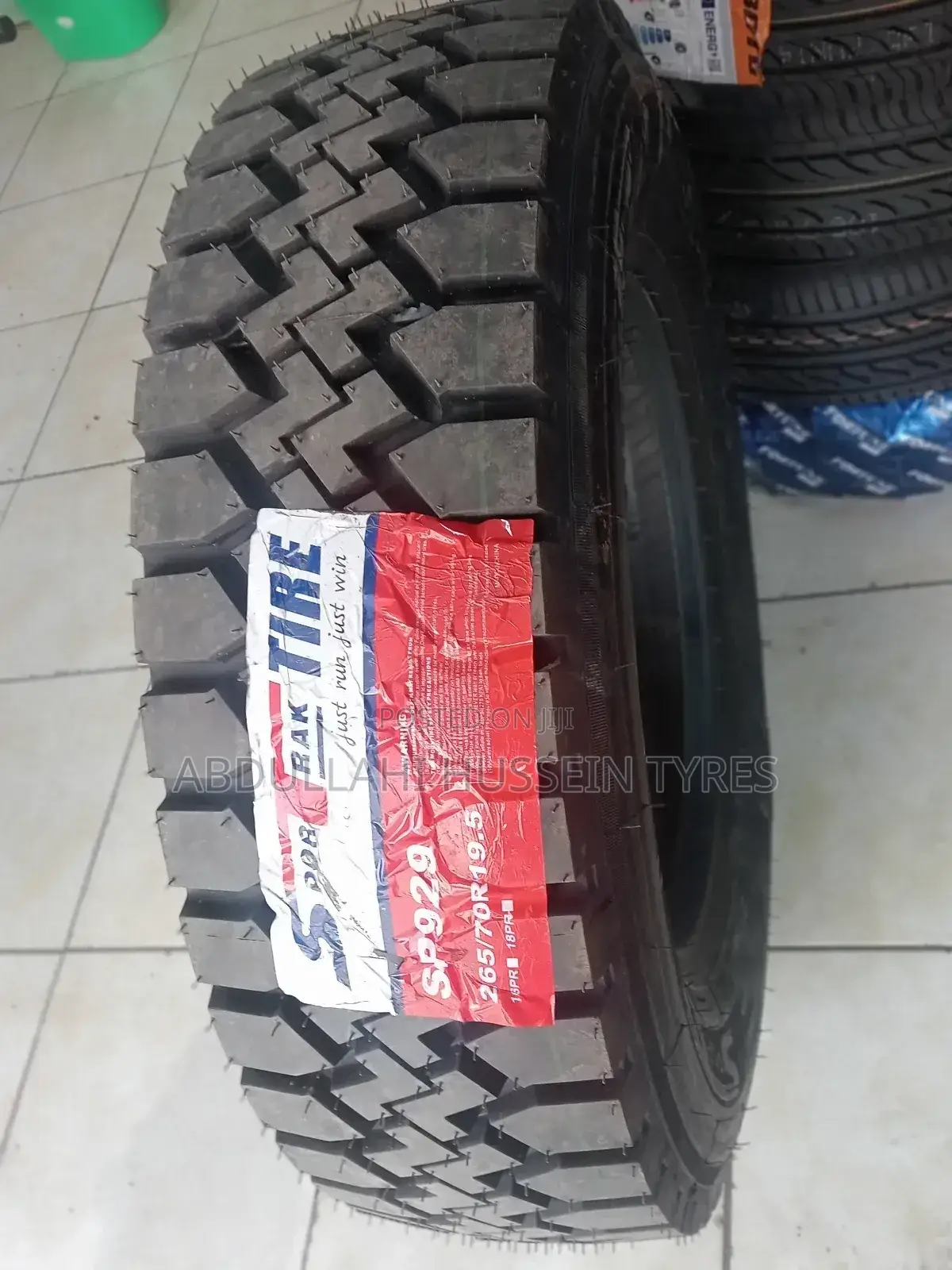 265/70 R19.5 Sportrak Tyres
