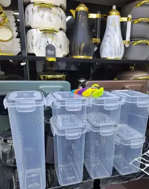 24pcs Bpa Free Airtight Plastic Containers.°•°°• 