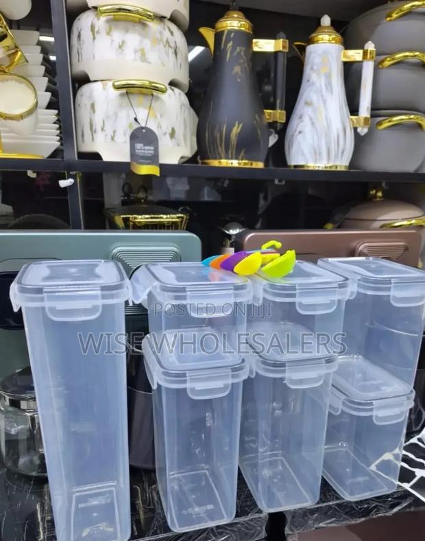 24pcs Bpa Free Airtight Plastic Containers.°•°°• 