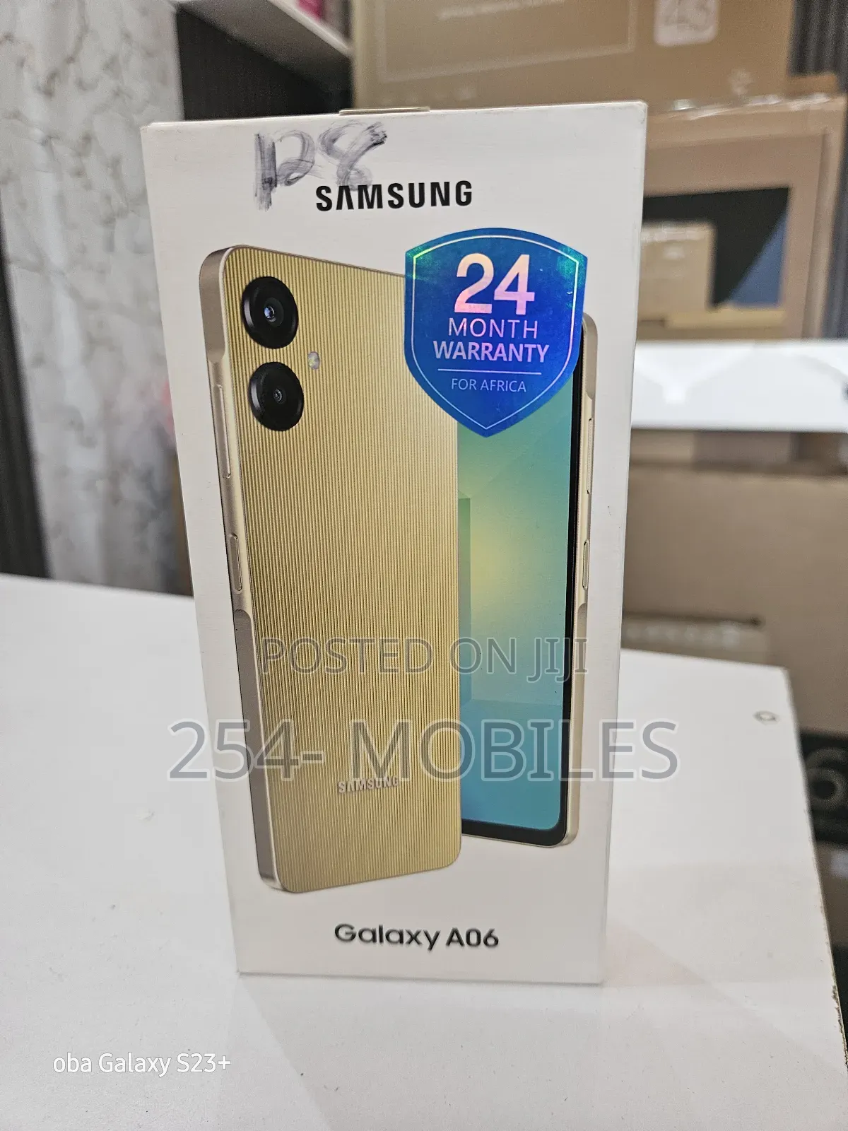 New Samsung Galaxy A06 128 GB Gold