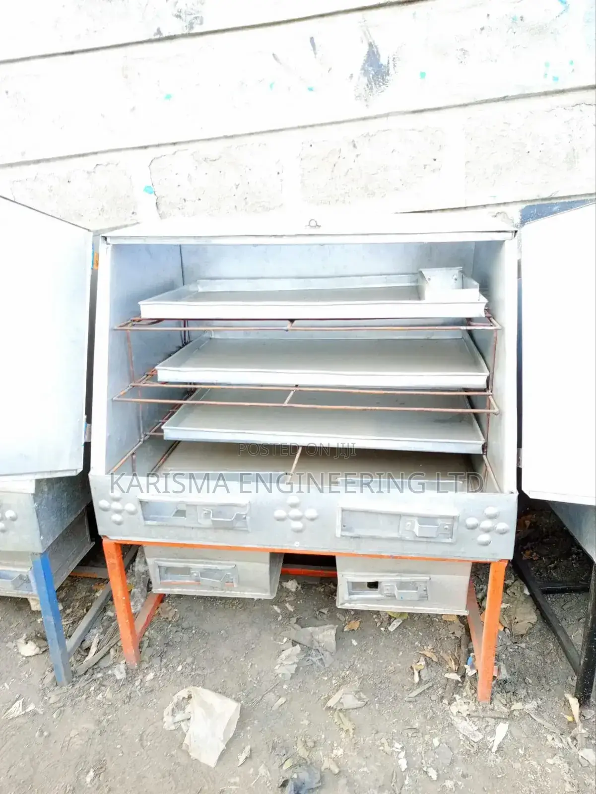 Modern Oven